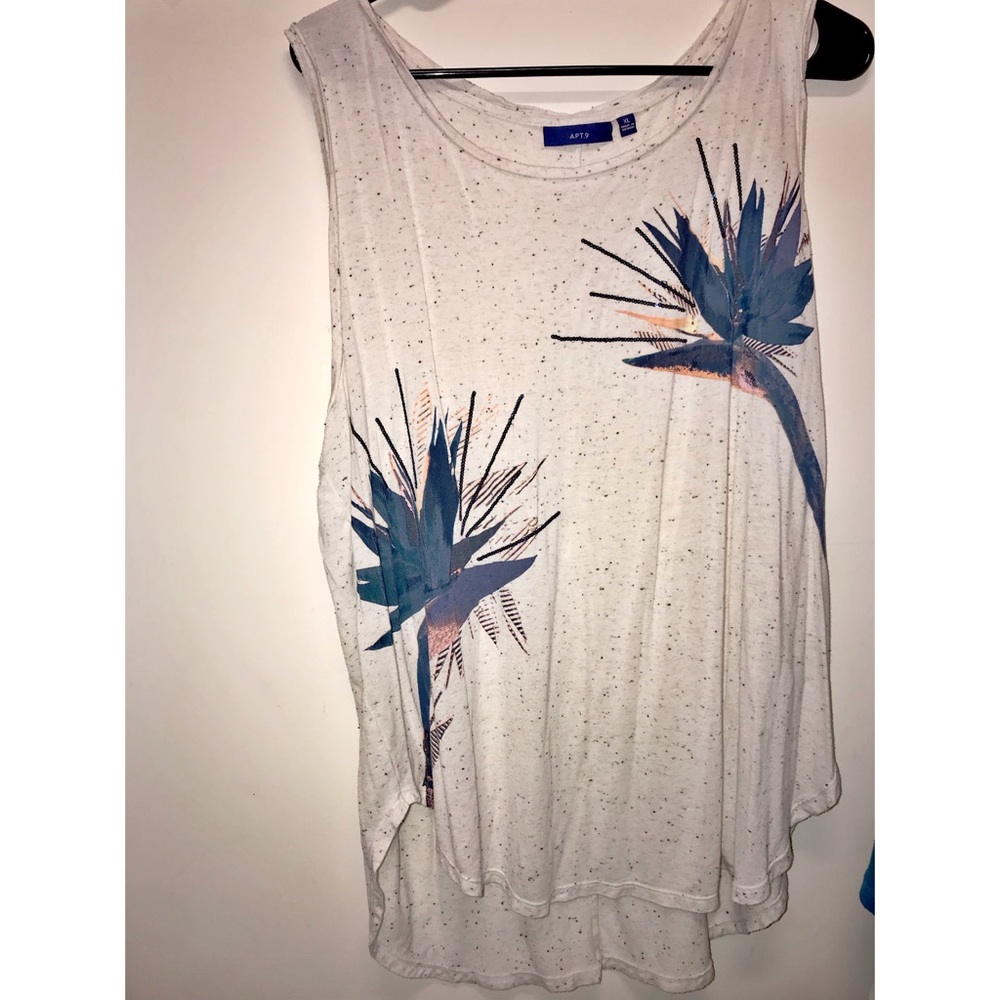Apt 9 XL flowy white tank top